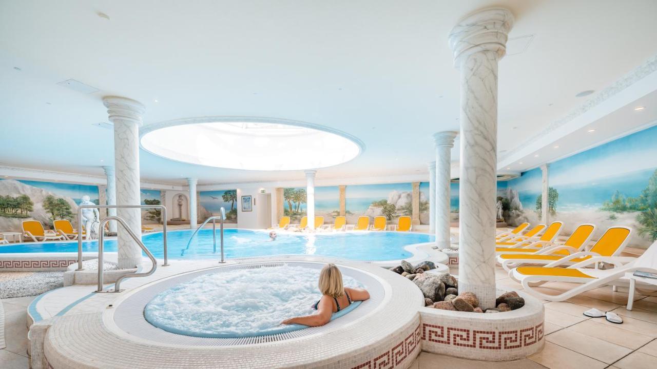 Arkona Strandhotel ビンツ エクステリア 写真
