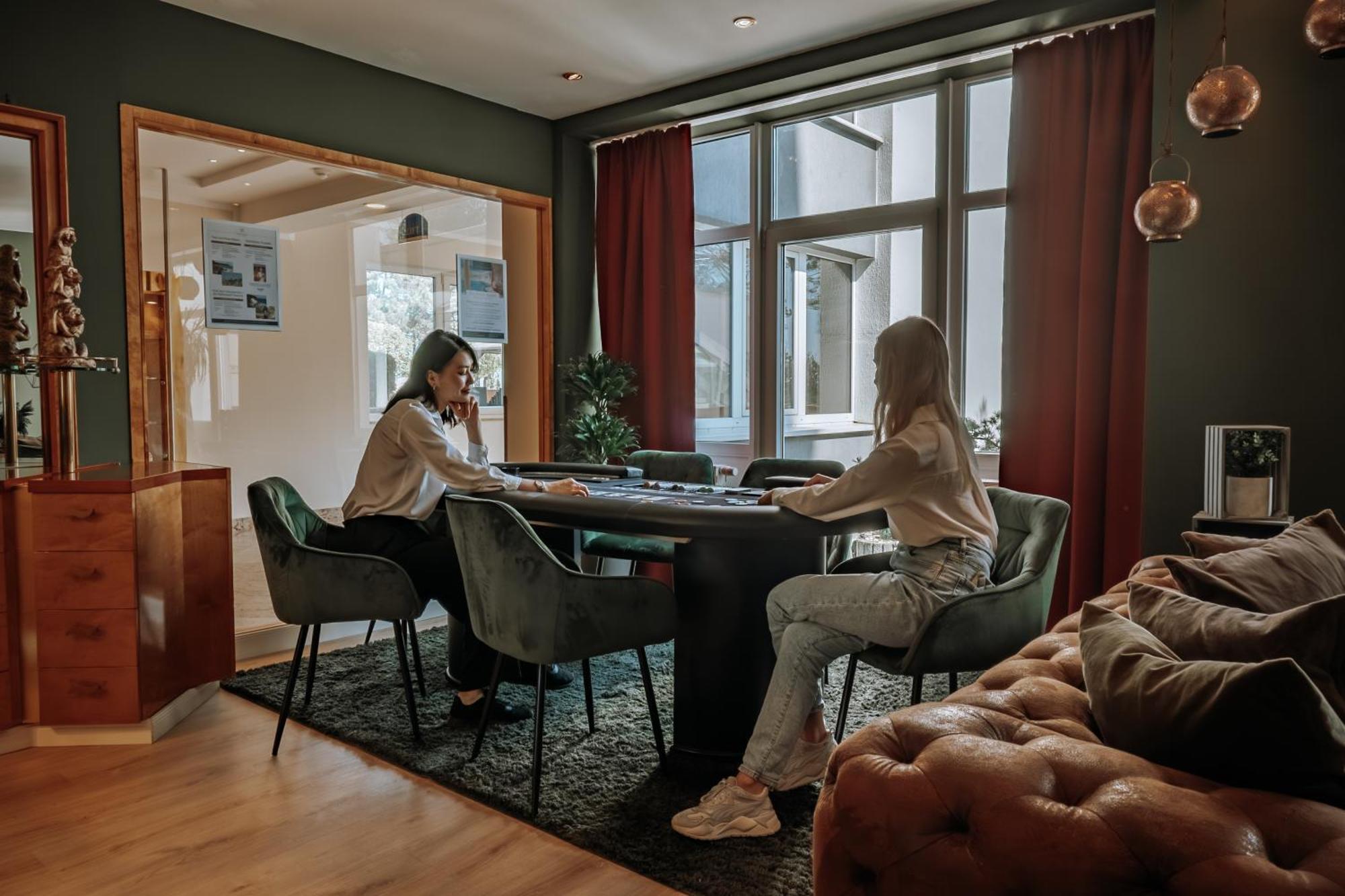 Arkona Strandhotel ビンツ エクステリア 写真
